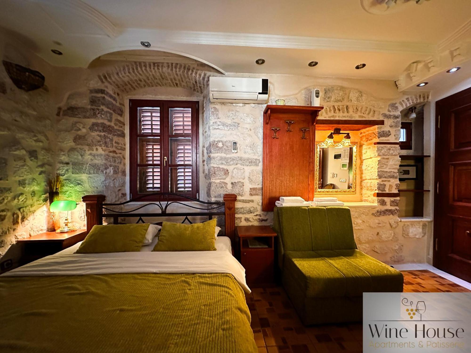 Apartments Wine House Old Town Kotor Exterior photo